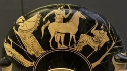 Atena, arteso e modelo de cavalo