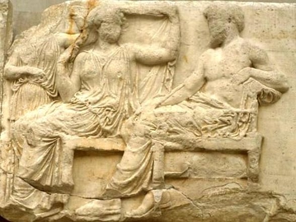 Hera se desvela diante de Zeus