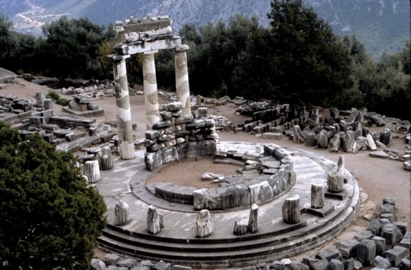 Templo de Atena Pronaia