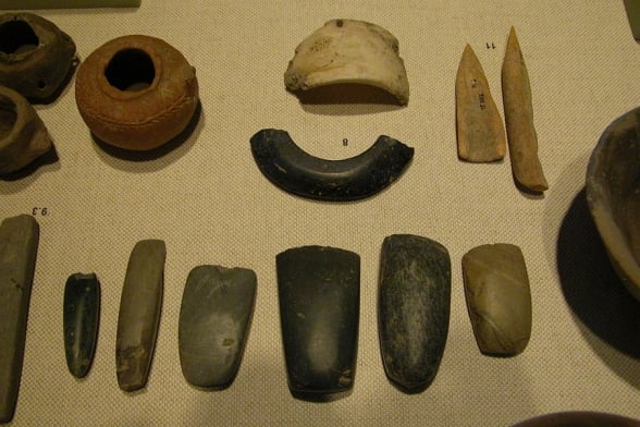 Artefatos neolíticos de Olinto