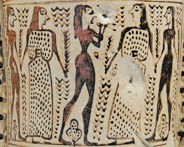 476b